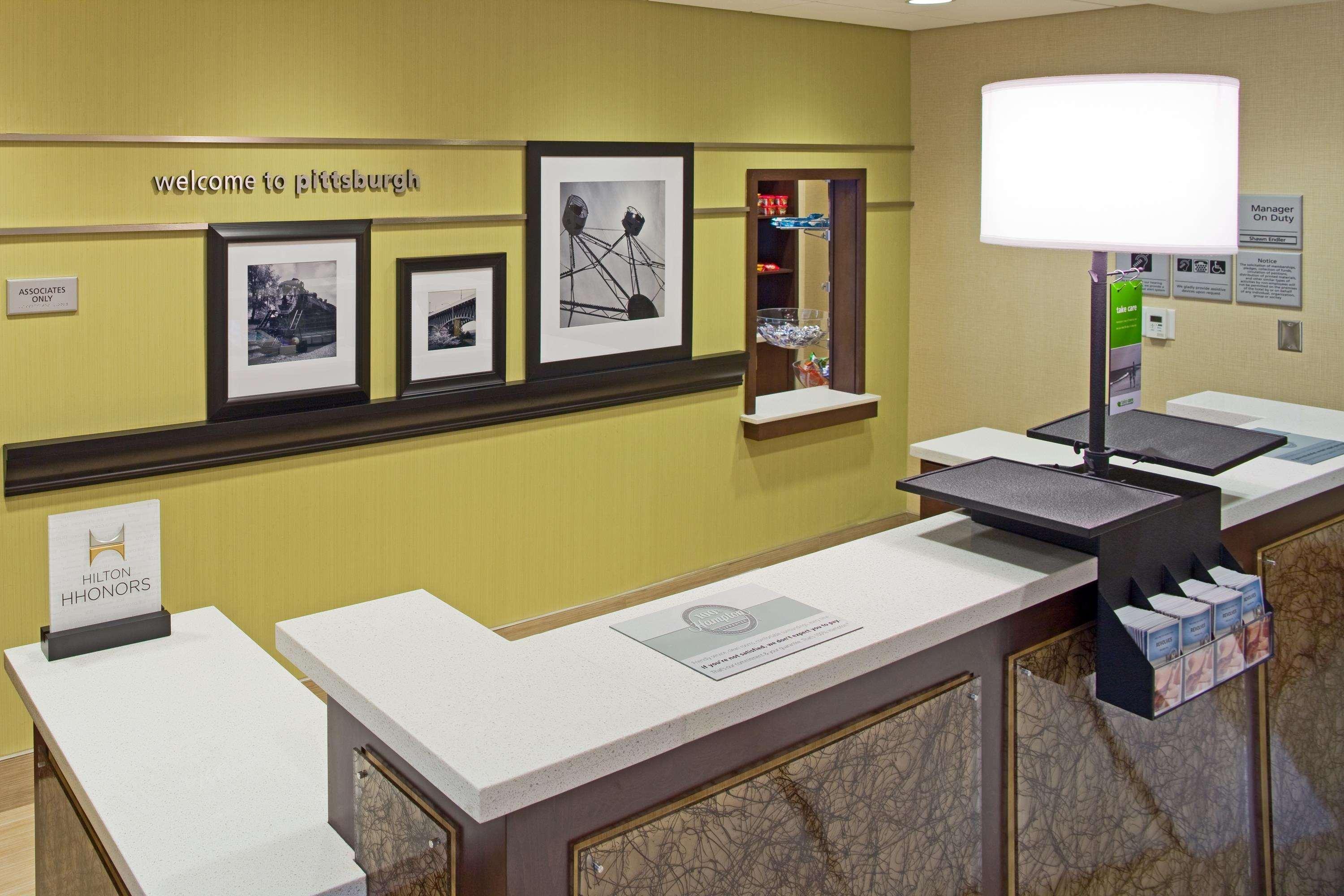 Hampton Inn & Suites Pittsburgh Waterfront West Homestead Extérieur photo