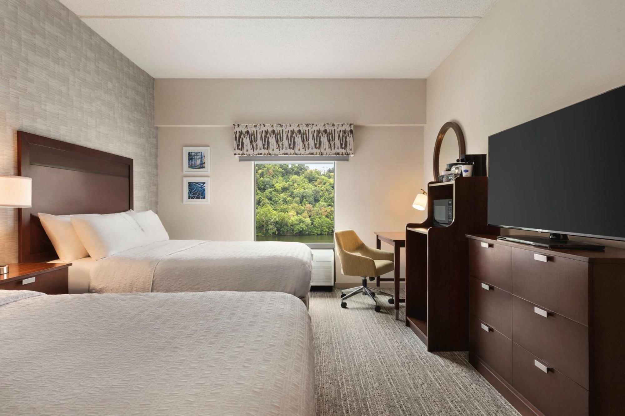 Hampton Inn & Suites Pittsburgh Waterfront West Homestead Extérieur photo
