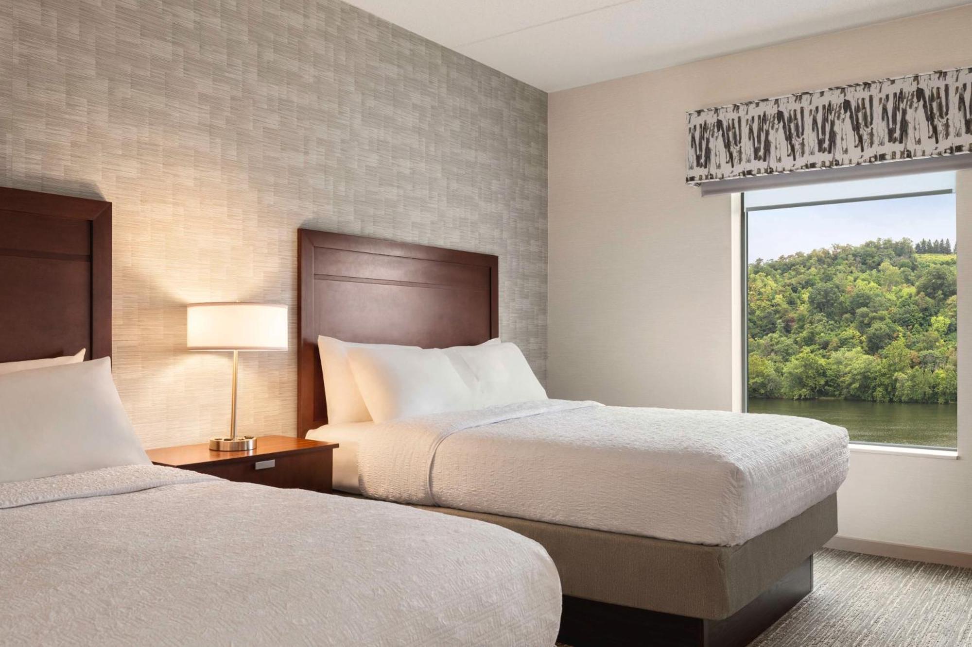 Hampton Inn & Suites Pittsburgh Waterfront West Homestead Extérieur photo