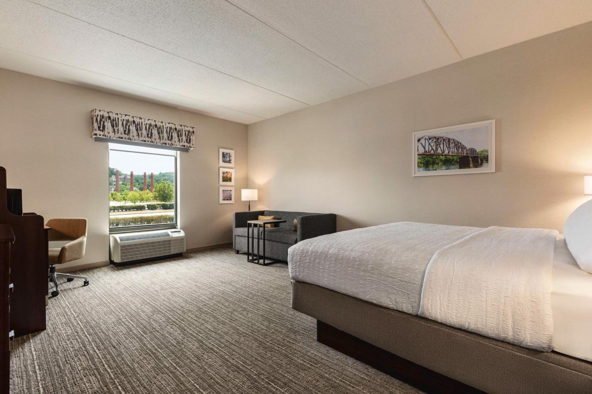 Hampton Inn & Suites Pittsburgh Waterfront West Homestead Extérieur photo