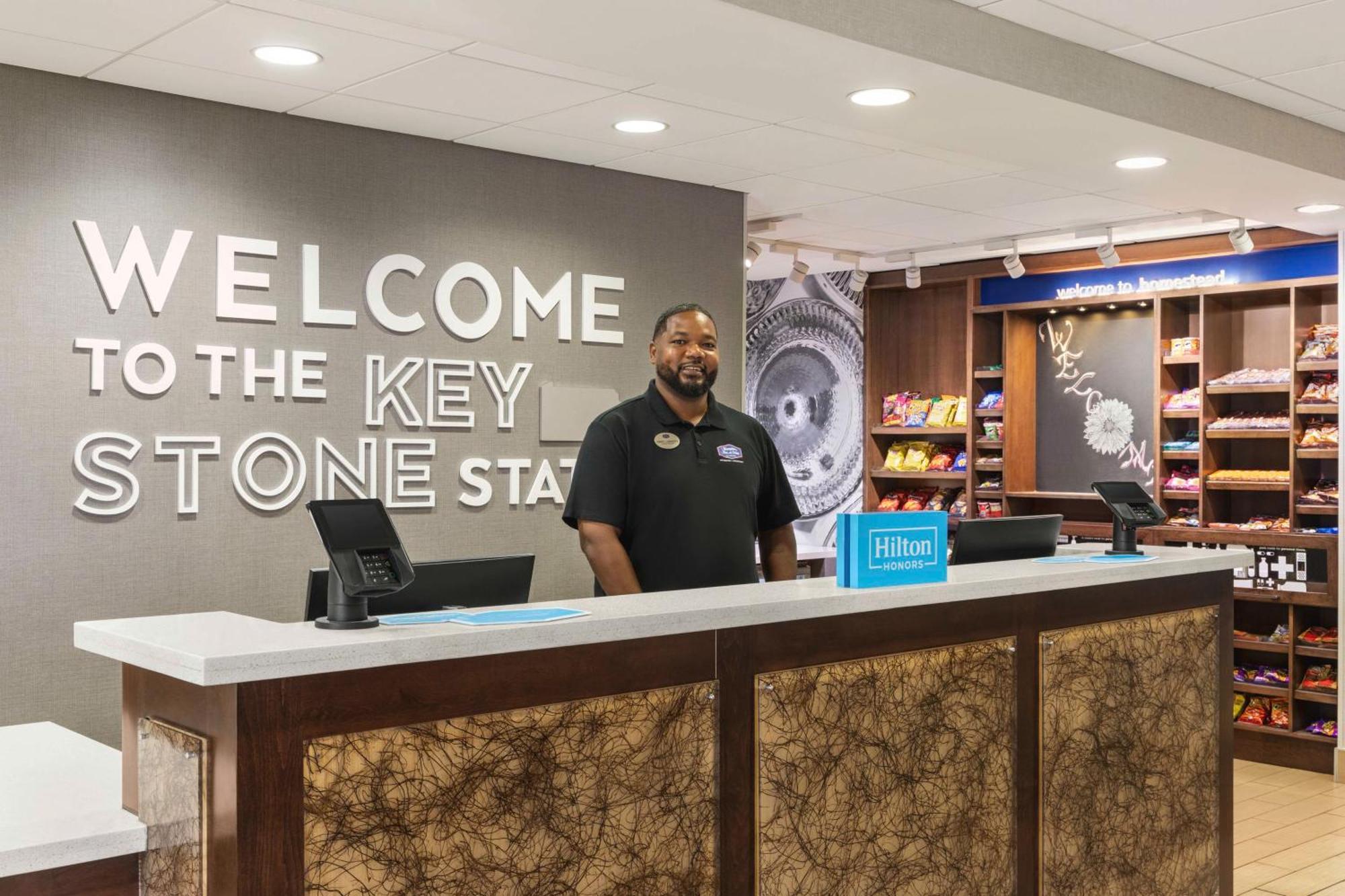 Hampton Inn & Suites Pittsburgh Waterfront West Homestead Extérieur photo